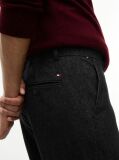 Negru Pantaloni Chinos Denton Cu Croiala Dreapta  Barbati