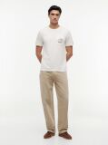 Bej T-Shirt Cu Model Floral Pe Buzunar  Barbati