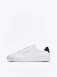 White Pebble Grain Court Trainers  Men