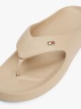 Bej Flip-Flops Conturate Cu Detalii Din Email Si Steagul Th  Femei