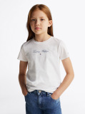 Alb Tricou Cu Guler Rotund Si Logo  Fete