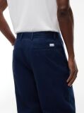 Blue Pantaloni Chinos Twill Cu Croiala Loose Si Detalii  Barbati