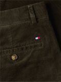 Verde Pantaloni Chinos Denton Din Catifea Fina Cu Croiala Slim Si Dreapta  Barbati