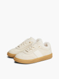 Bej Adidasi Cu Cordon Si Teddy  Fete