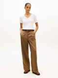 Bej Tricou Slim Fit Tricotat Cu Guler In V  Femei