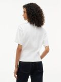 Bej T-Shirt Cu Guler Rotund Si Nasturi Aurii  Femei