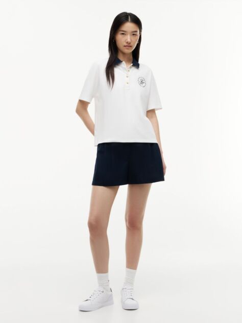 Alb Tricou Polo Cu Croiala Normala De Culoare Aurie Cu Nasturi  Femei