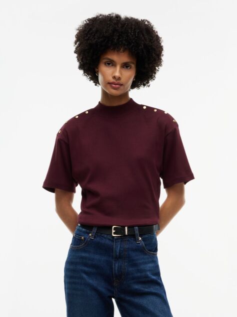 Rosu T-Shirt Cu Guler Rotund Si Nasturi Aurii  Femei