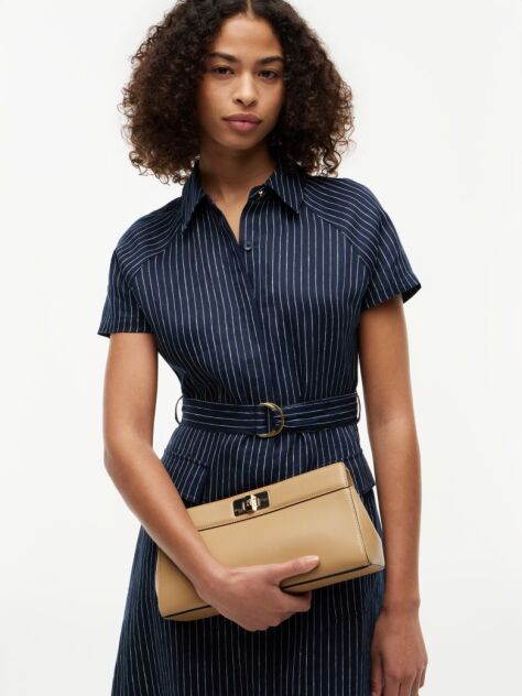 Bej Clutch Modern Cu Lant Cu Inchizatoare Clasp Si Monograma TH  Femei