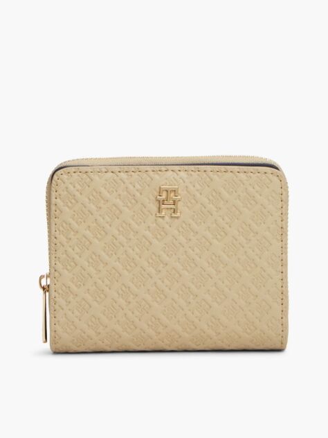Bej Portofel Cu Clapa Si Fermoar Cu Logo Hilfiger In Relief  Femei