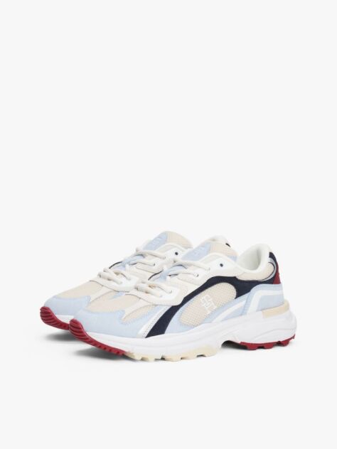 Multi Sneakers Cu Crampoane Si Panouri Din Plasa Cu Monograma TH  Femei