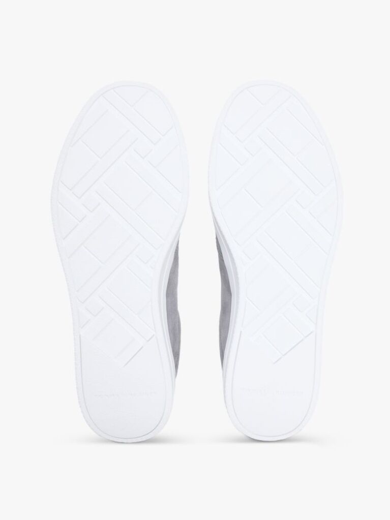 Gri Adidasi Din Piele Suede Cu Logo Luxe  Barbati
