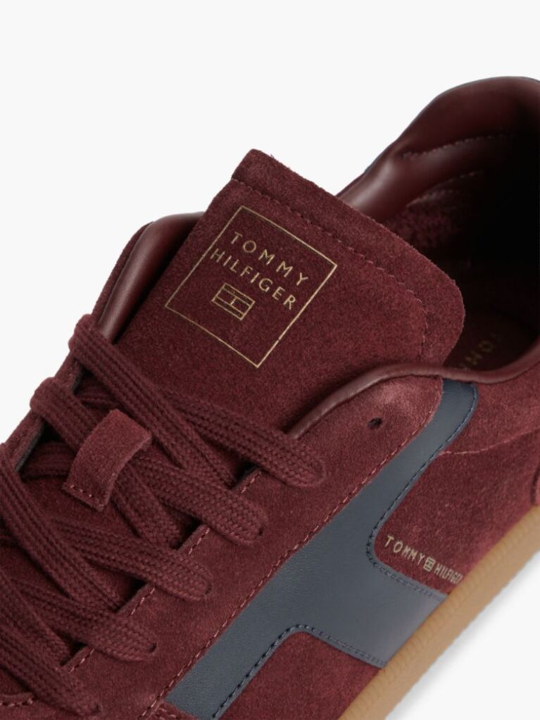 Rosu Adidasi Din Suede Cu Texturi Mixte  Barbati