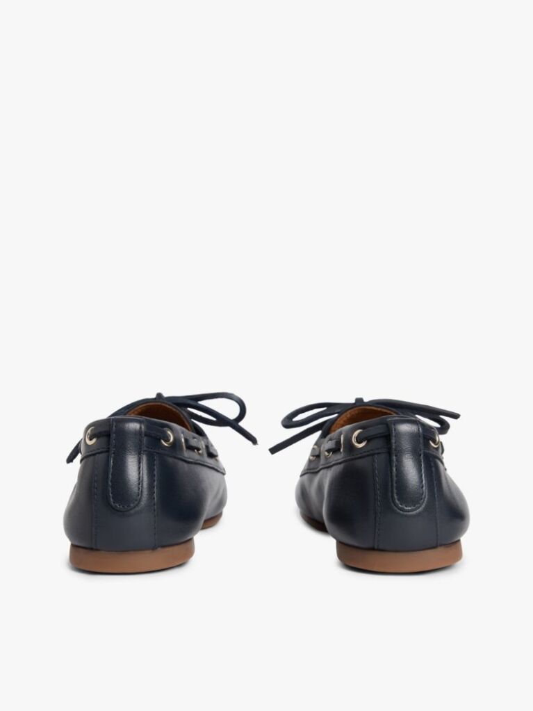Blue Pantofi Boat Din Piele Cu Monograma TH  Femei