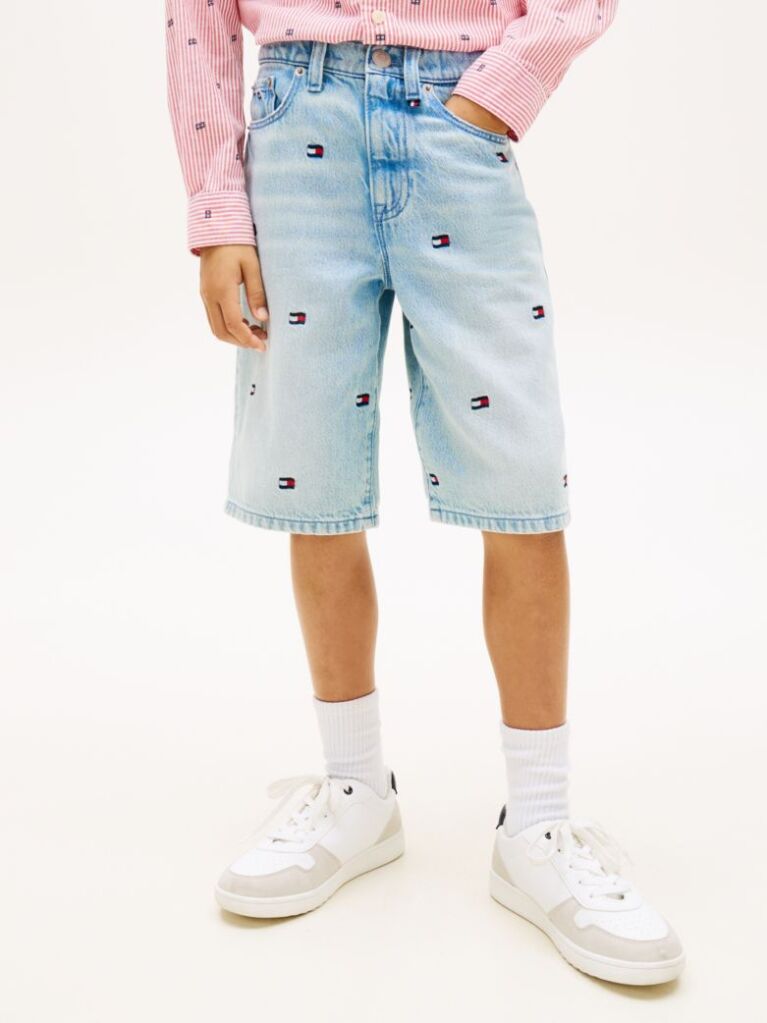 Blue Pantaloni Scurti Din Denim Largi Cu Broderie In Forma De Steag   Baieti