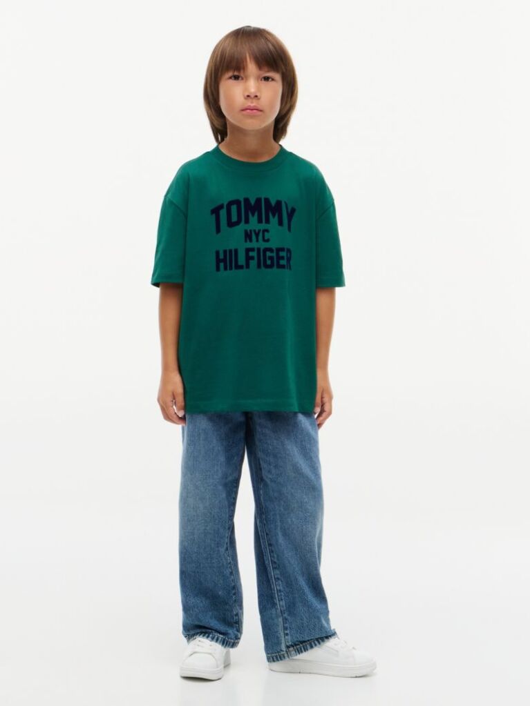 Verde T-Shirt Din Jerseu Cu Guler Rotund Si Logo  Baieti