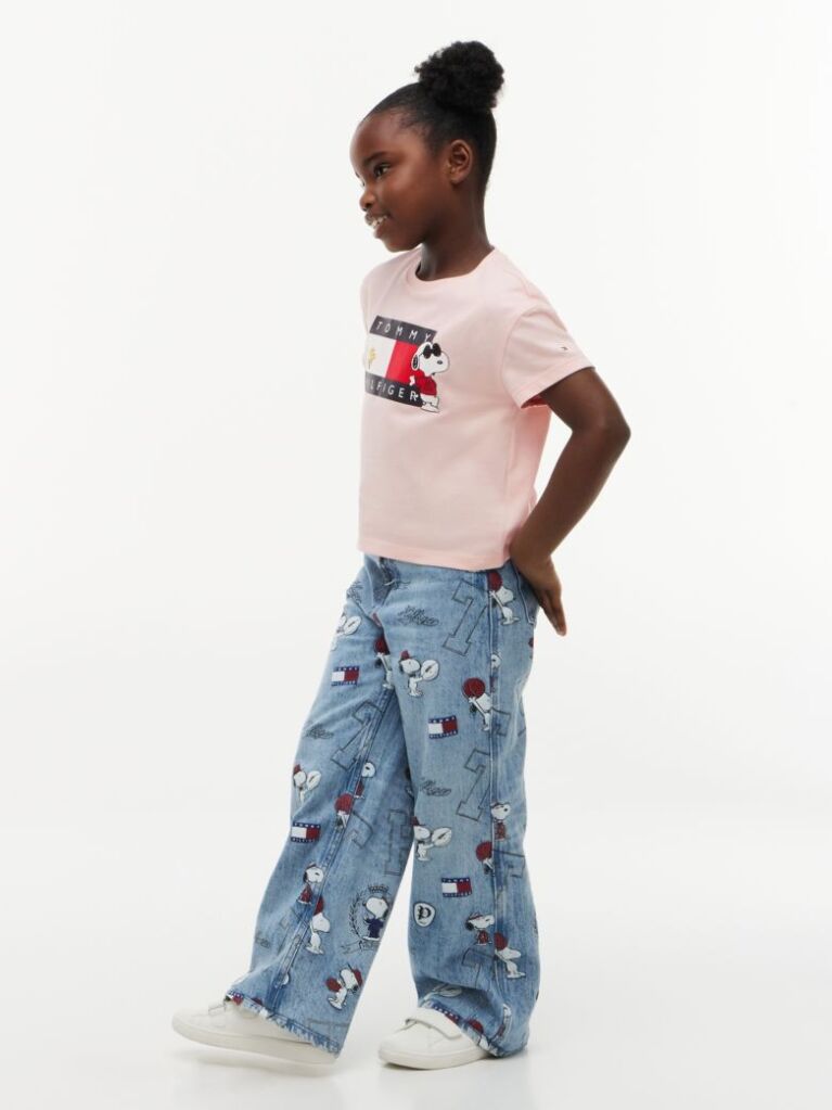 Roz Peanuts® T-Shirt Cu Croiala Lejera Si Steag  Fete