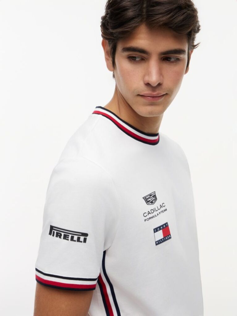 Alb TH x Cadillac Formula 1® Team T-Shirt  Unisex