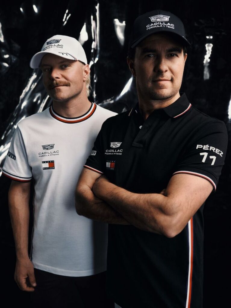 Alb TH x Cadillac Formula 1® Team T-Shirt  Unisex