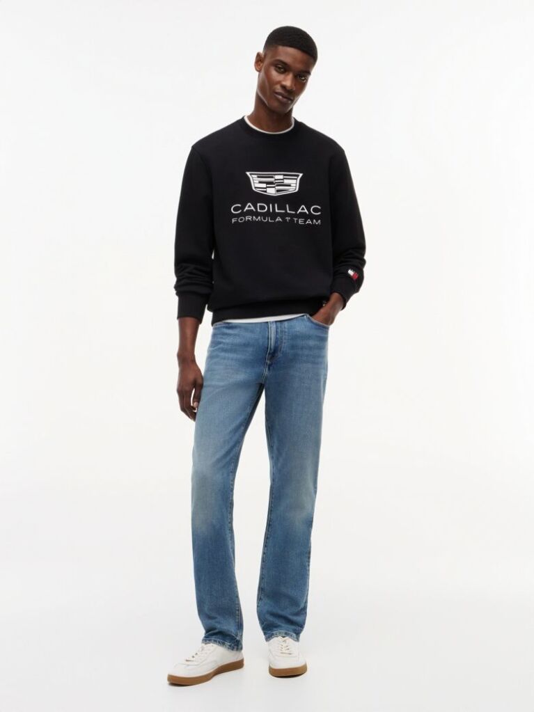 Negru TH x Cadillac Formula 1® Team Hanorac Cu Logo  Unisex