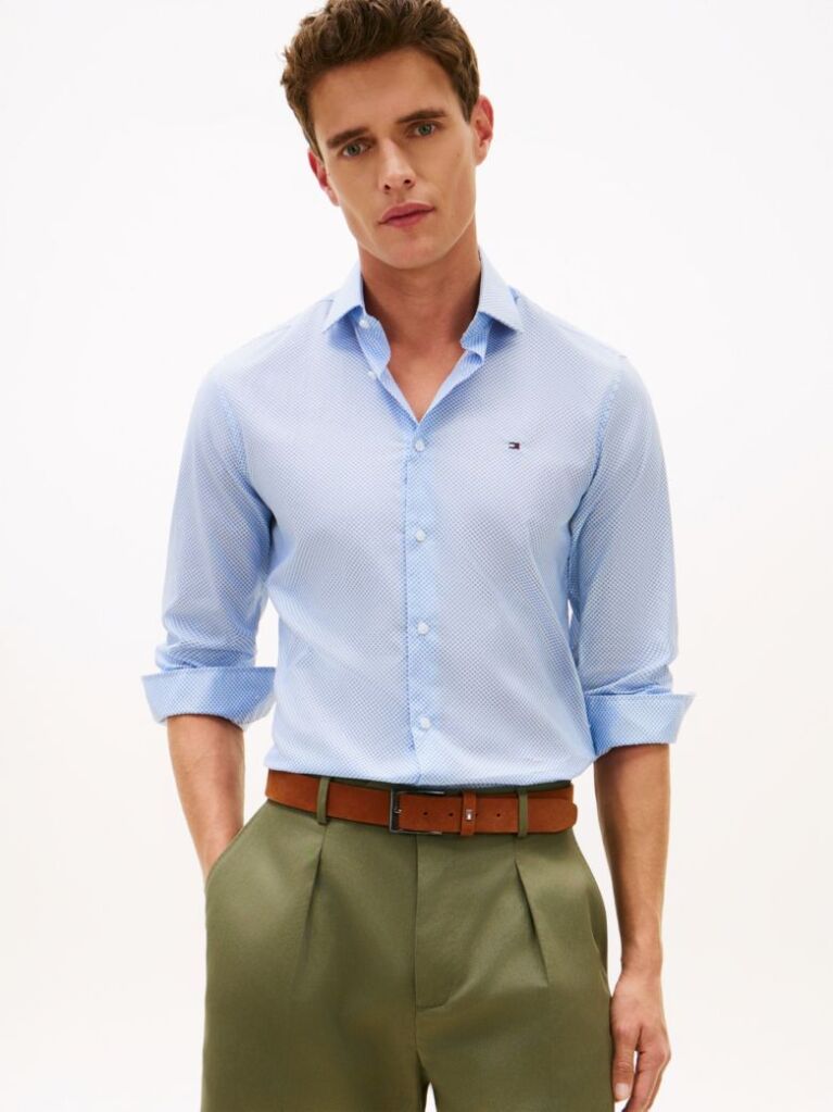 Blue Pantaloni Scurti Slim Fit Cu Imprimeu Micro  Barbati