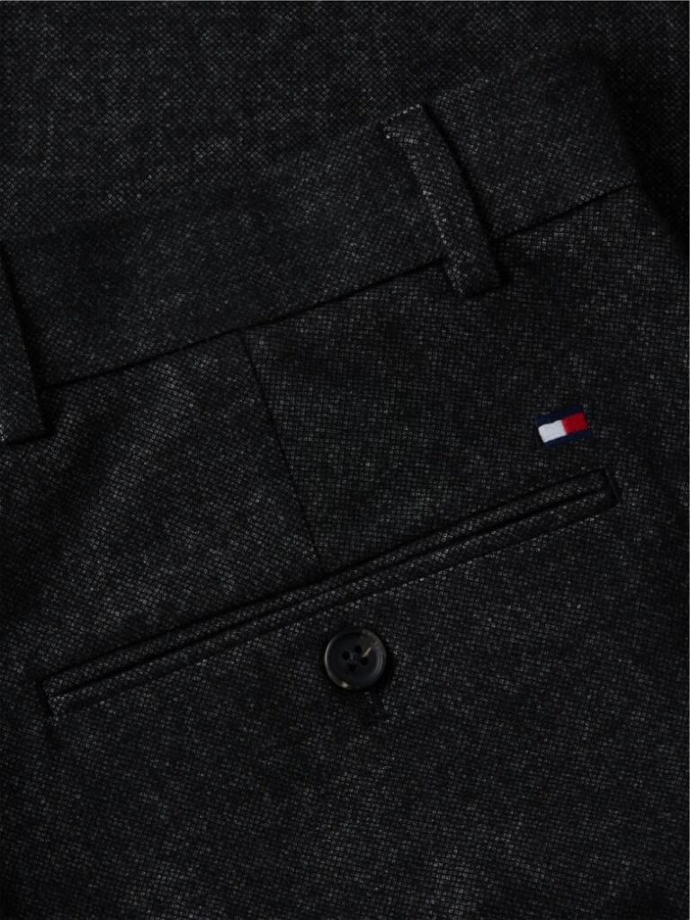 Negru Pantaloni Chinos Denton Cu Croiala Dreapta  Barbati