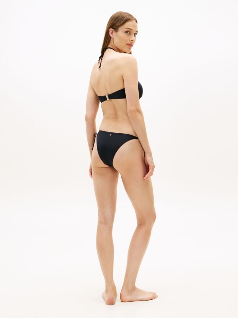 Negru Top Bikini Cu Guler Halter Si Inel  Femei