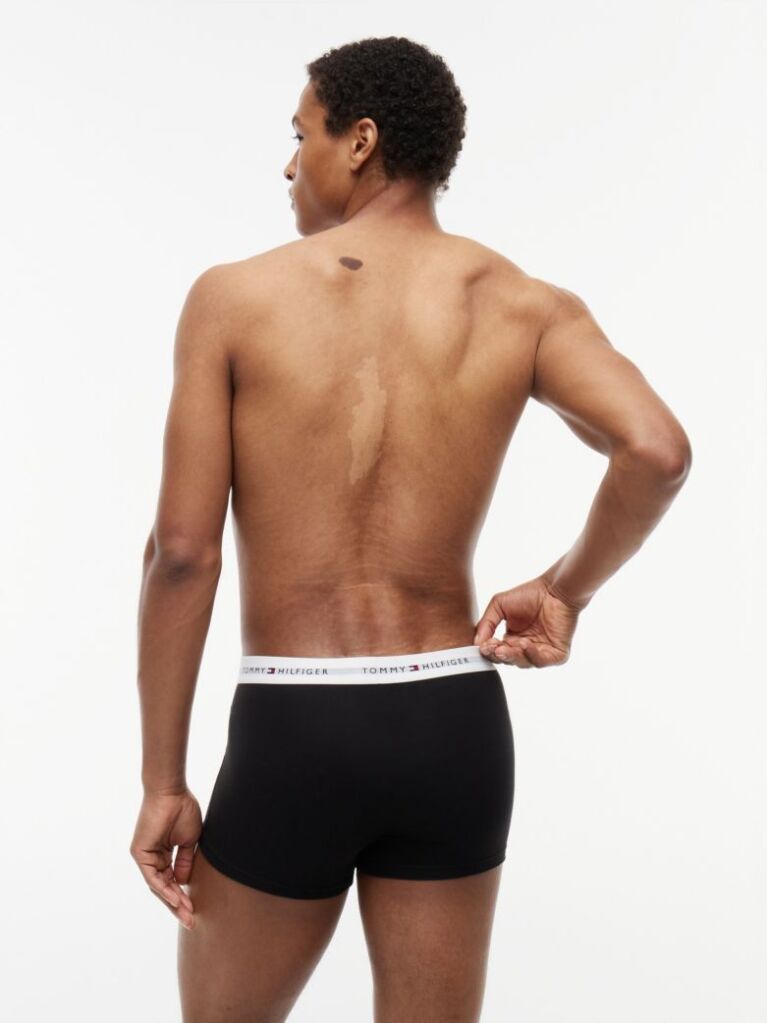 Multi 3-Pack Signature Repeat Logo Waistband Trunks  Men