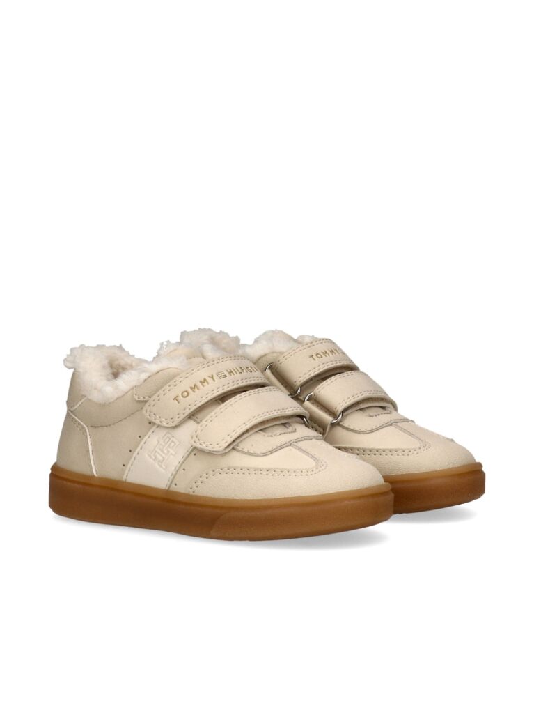 Bej Adidasi Cu Velcro Si Teddy  Fete
