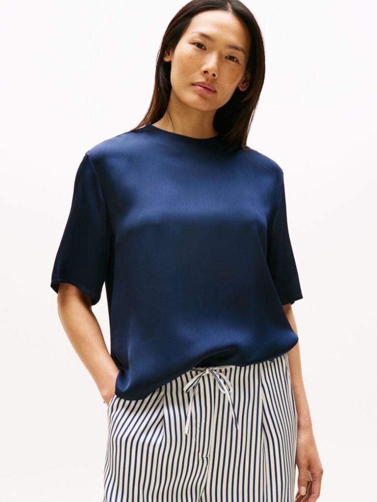 Blue Tricou Sateen Cu Croiala Lejera  Femei
