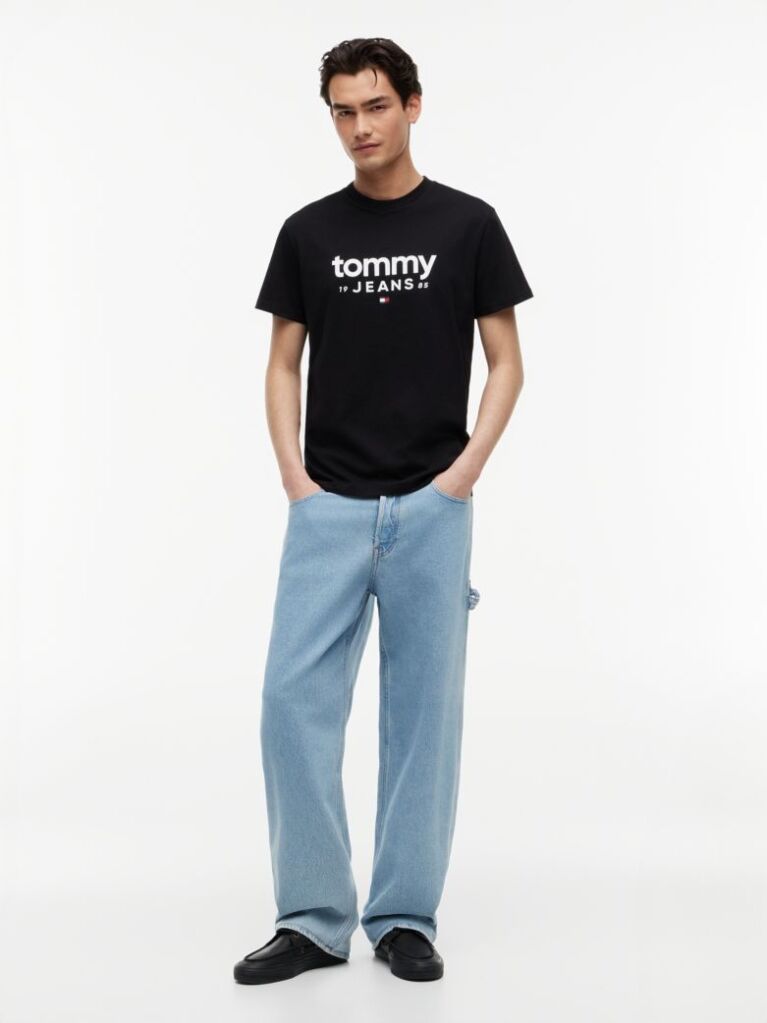 Negru T-Shirt Cu Croiala Slim Si Logo Graphic  Barbati