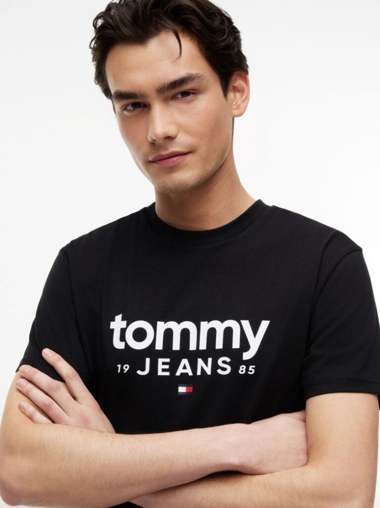 Negru T-Shirt Cu Croiala Slim Si Logo Graphic  Barbati