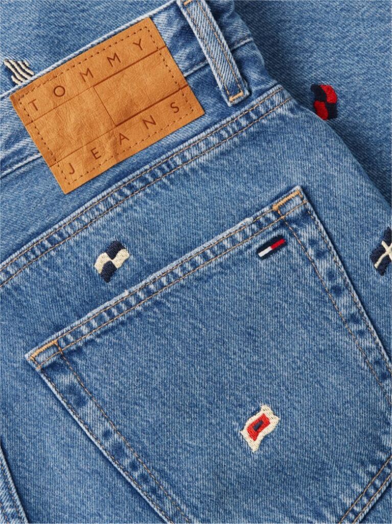 Denim Blugi Cu Croiala Dreapta Slim Talie Inalta Si Broderie Pe Toata Suprafata  Femei