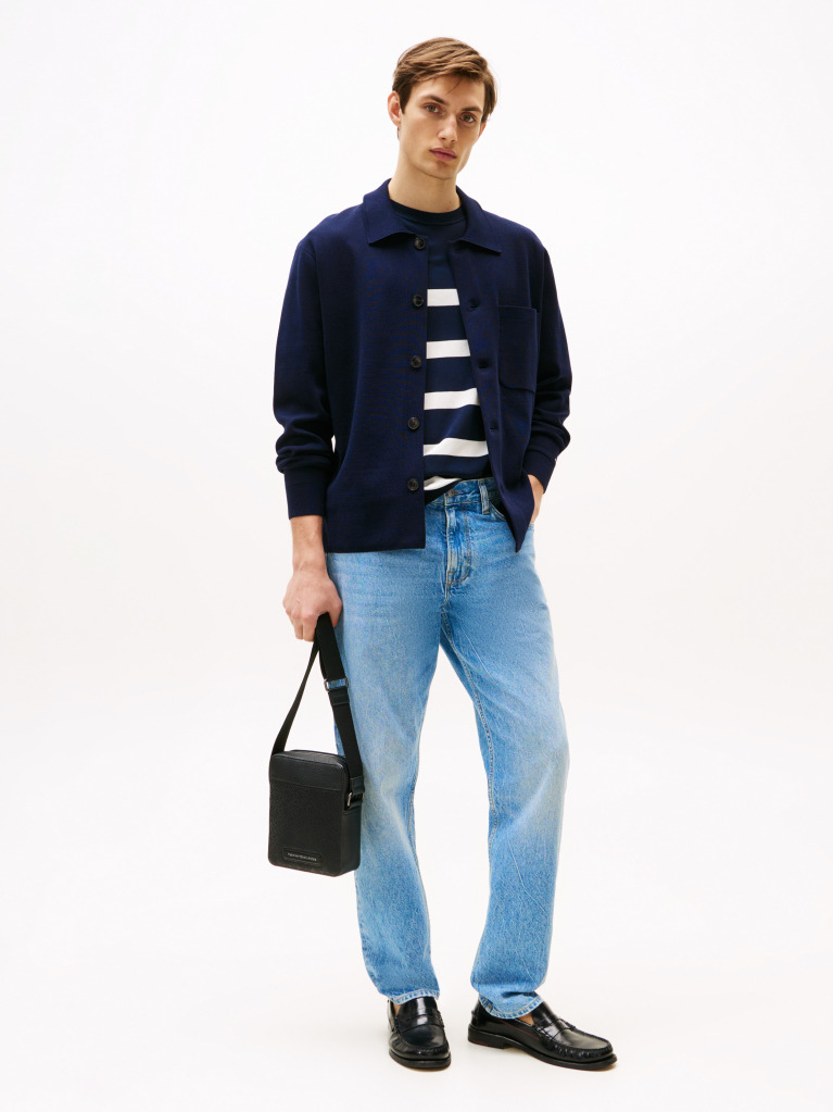 Black TH Monogram Pebble Grain Reporter Bag  Men