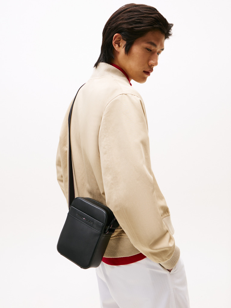 Black TH Business Corporate Reporter Bag  Men