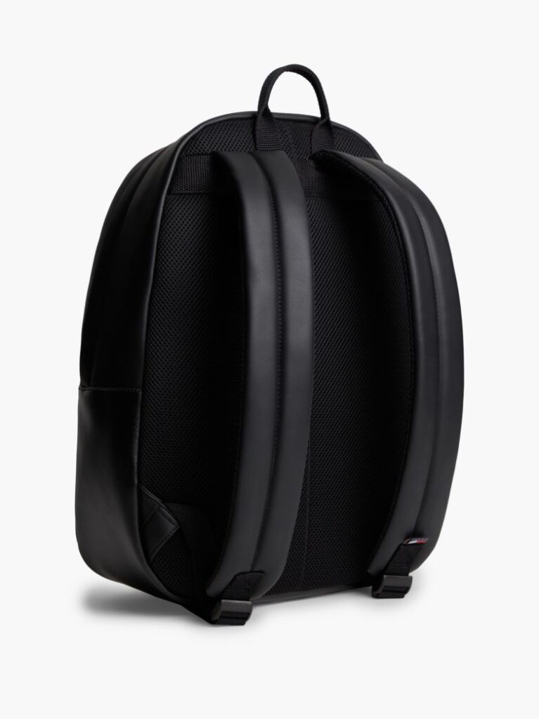 Negru Rucsac Dome Essential Cu Logo  Barbati