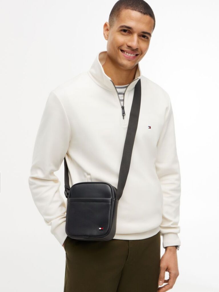 Negru Geanta Crossbody Reporter Perforat Cu Steag  Barbati