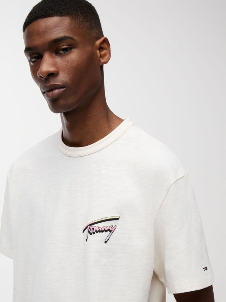 Alb Tricou Lejer Cu Textura Si Imprimeu Pe Spate  Barbati