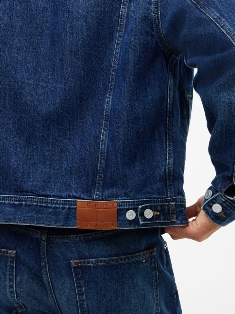 Denim Jacheta Trucker Din Denim Cu Croiala Lejera  Barbati