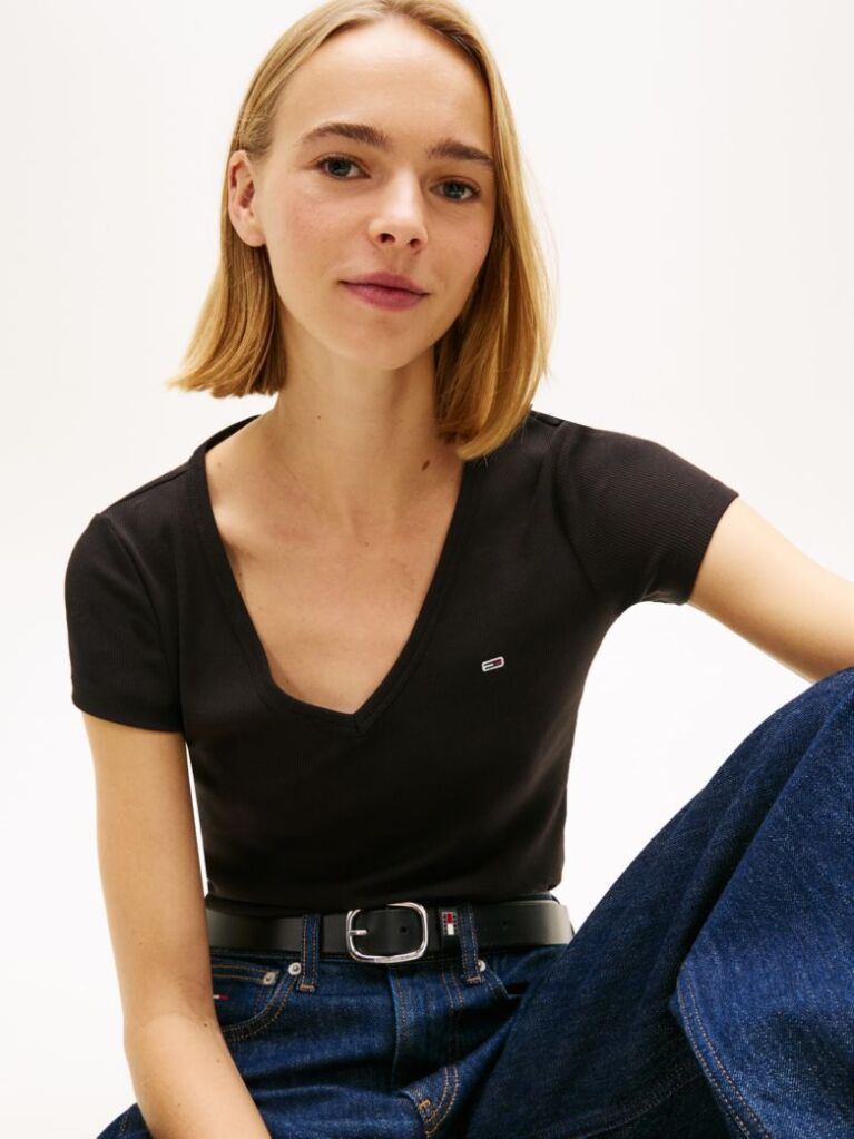 Negru Tricou Essential Slim Fit Cu Guler In V  Femei