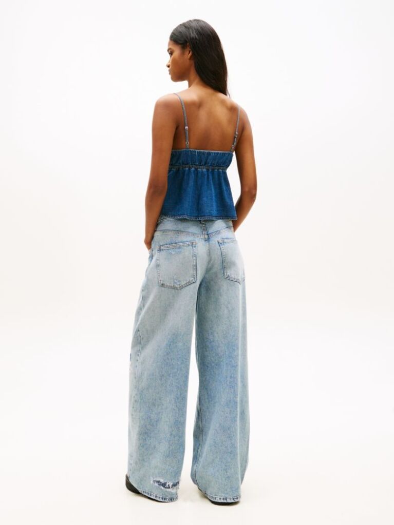 Denim Chambray Top Slim Cu Bretele Subtiri Si Decolteu In V  Femei