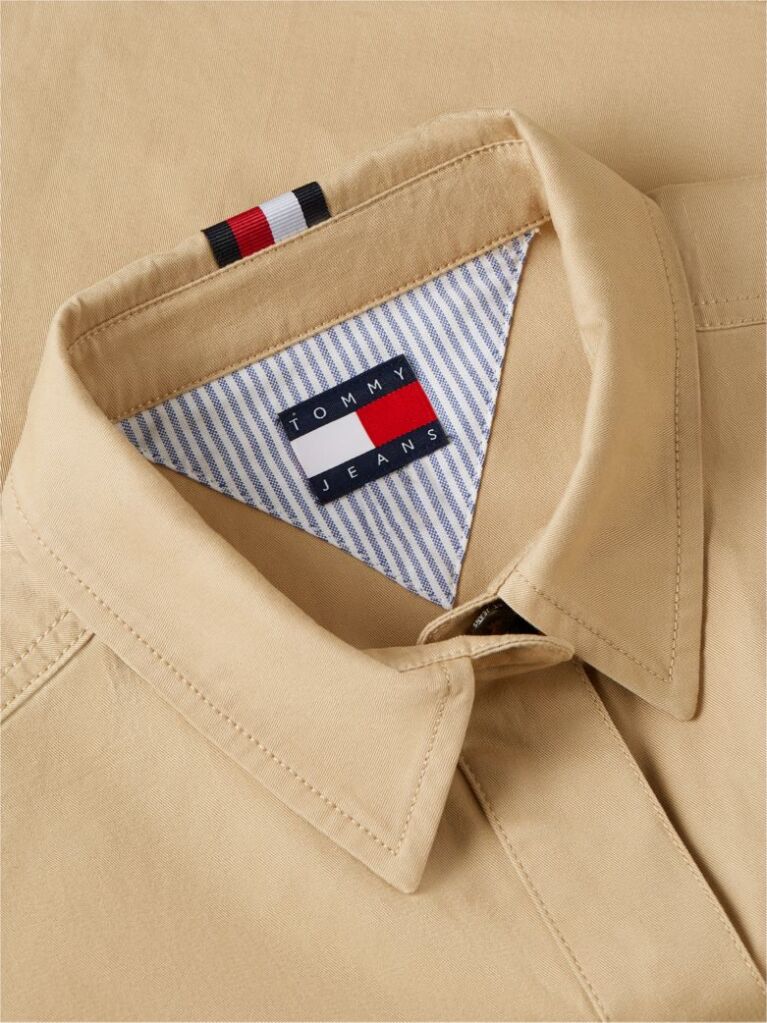 Bej Camasa Scurta Cu Croiala Lejera Si Broderie Cu Emblema  Femei