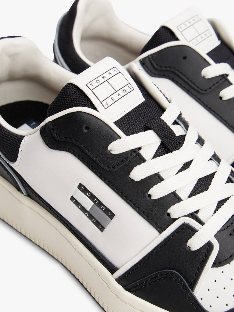 Black Retro Basket Sneakers  Men