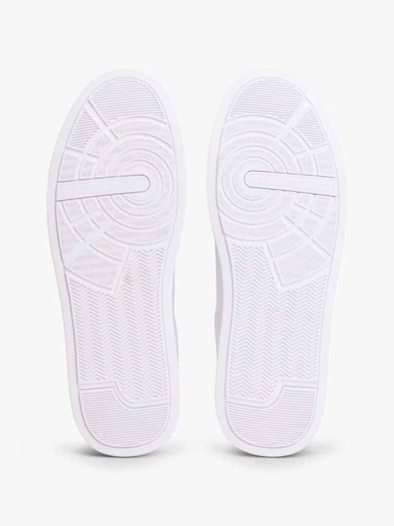 White Pebble Grain Court Trainers  Men