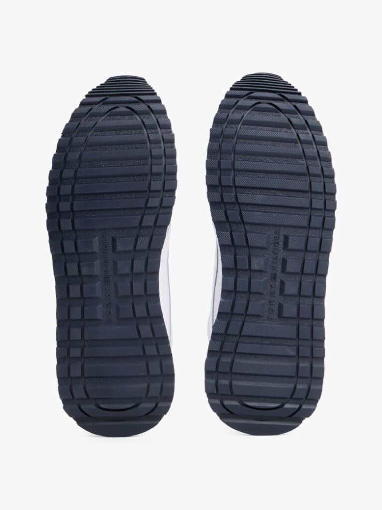 Alb Sneakers Cu Logo Pe Toc Contrastant Si Talpa Profilata  Barbati