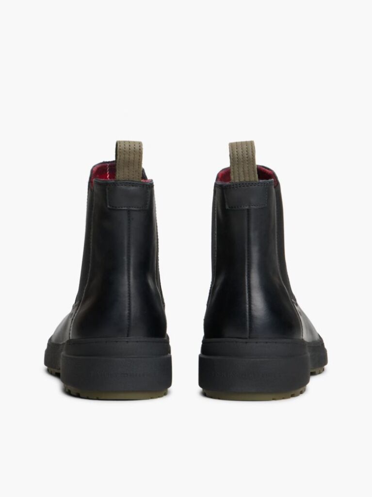 Black Outdoor Warm Lining Leather Chelsea Boots  Men