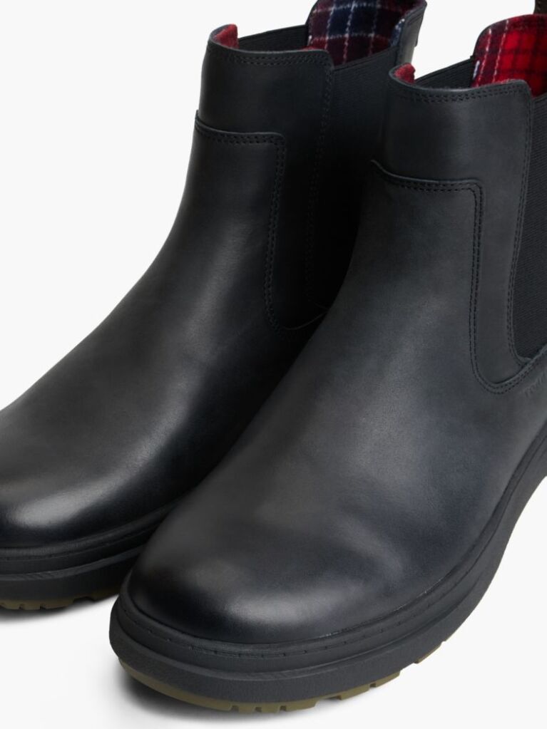 Black Outdoor Warm Lining Leather Chelsea Boots  Men