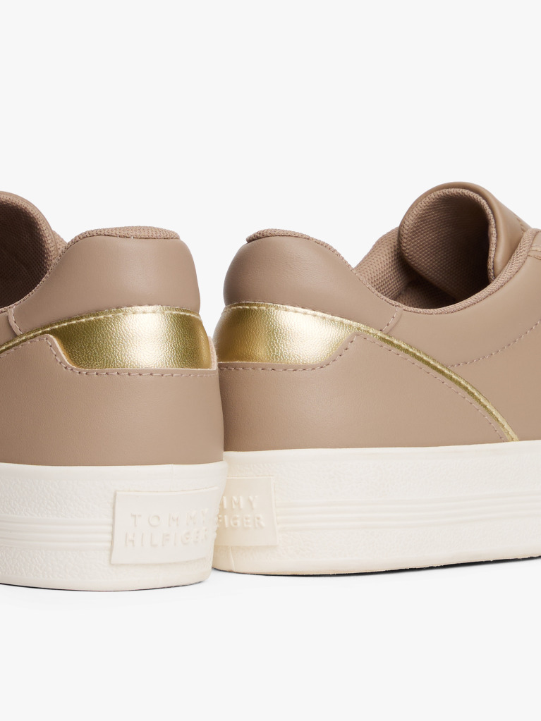 Bej Sneakers Din Piele Cu Talpa Groasa  Femei
