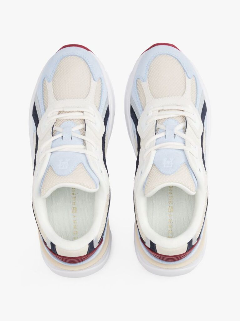 Multi Sneakers Cu Crampoane Si Panouri Din Plasa Cu Monograma TH  Femei