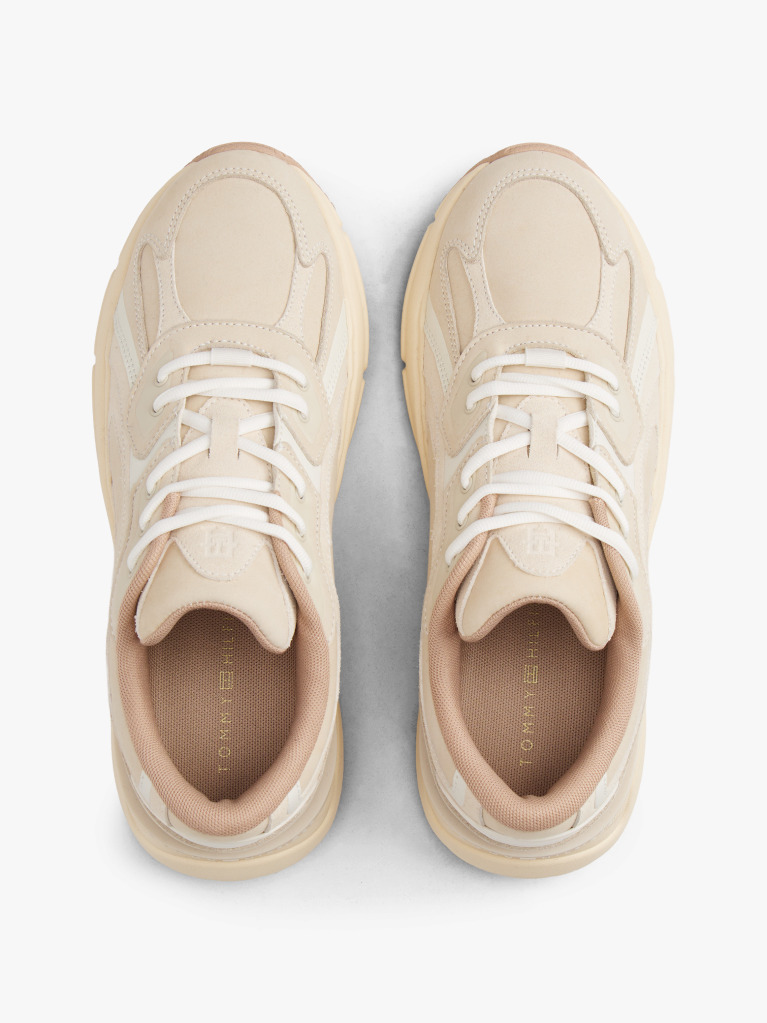 Bej Sneakers Din Piele Cu Talpa Cleat Si Monograma TH  Femei